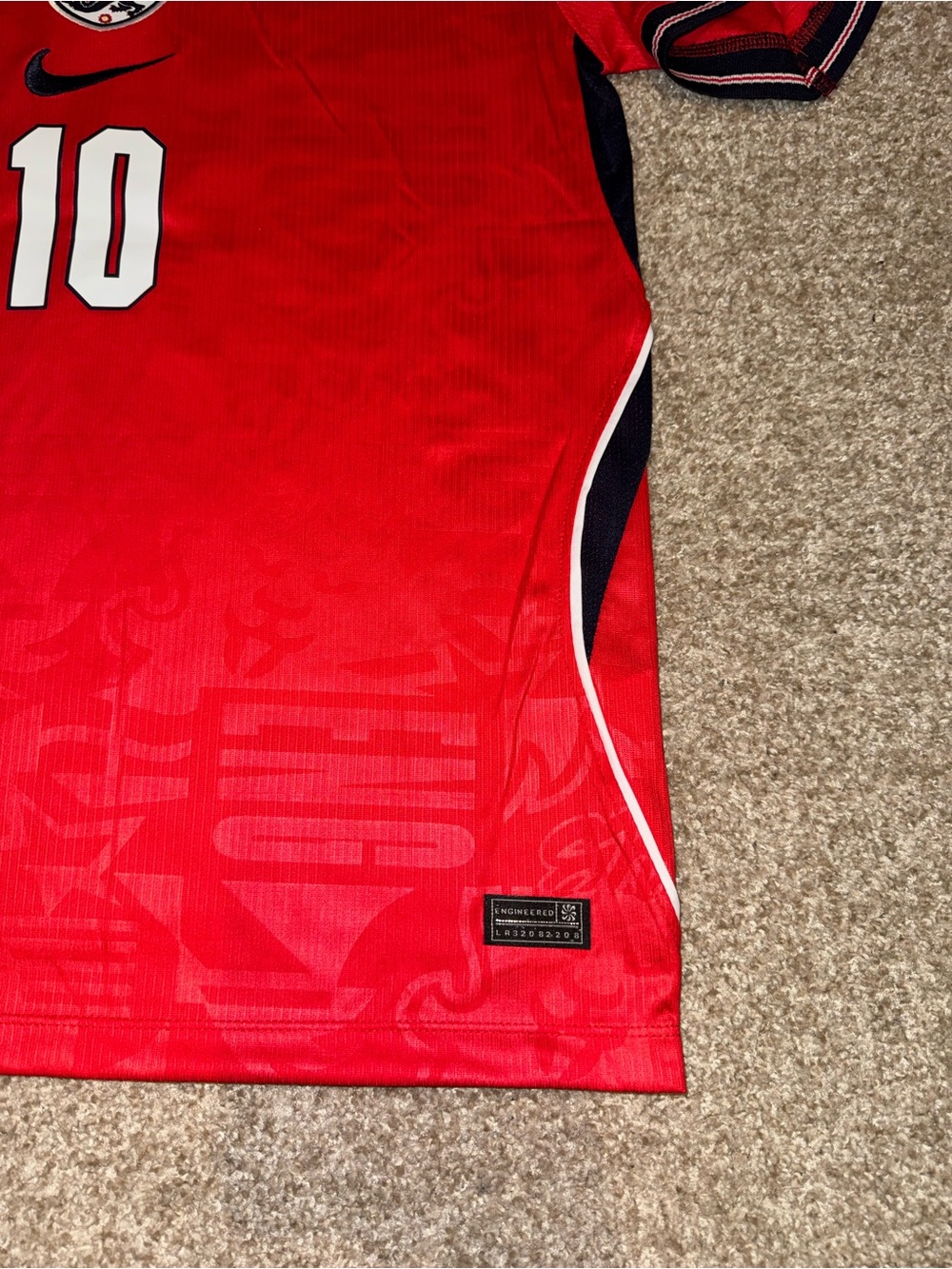 Nike England 2026 Bellingham #10 Men’s Fans Away Soccer Jersey 🆕 - Picture 7 of 9